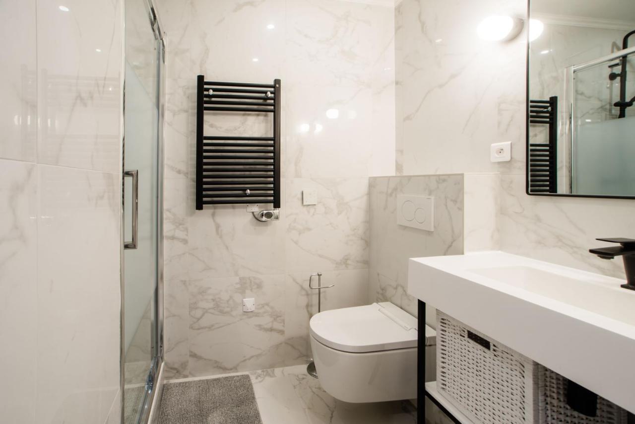 SUITE SARTRE : au cœur de la Rive Gauche, neuf, design, 2/4 personnes Paris Exterior foto